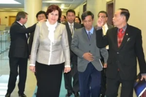 Kunjungan ke mahkamah agung turki